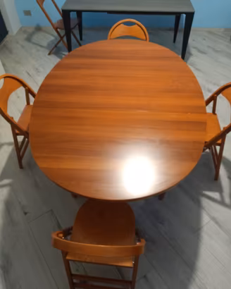 tavolo consolle con sedie 