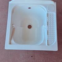 Lavatoio in resina 50 x 50. NUOVO