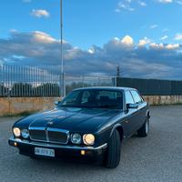 Jaguar Xj6 3.2 cambio manuale 1990 xj40