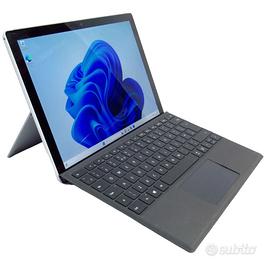 Microsoft Surface Pro 7 con tastiera cover