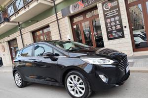 Ford Fiesta 1.1 BENZ/GPL 75CV TITANIUM PERFETTA