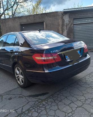 MERCEDES
Classe 
E 250 CDI (wS212)