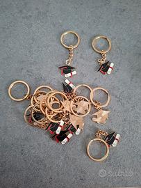 Nuove Bomboniere n.15  portachiavi per laurea