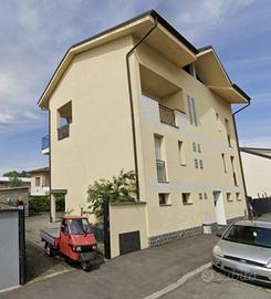 Immobile in asta di 94 m² con 3 locali e box auto 