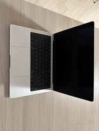 Apple macbook M1 pro 1Tb