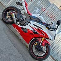 Yamaha YZF R6