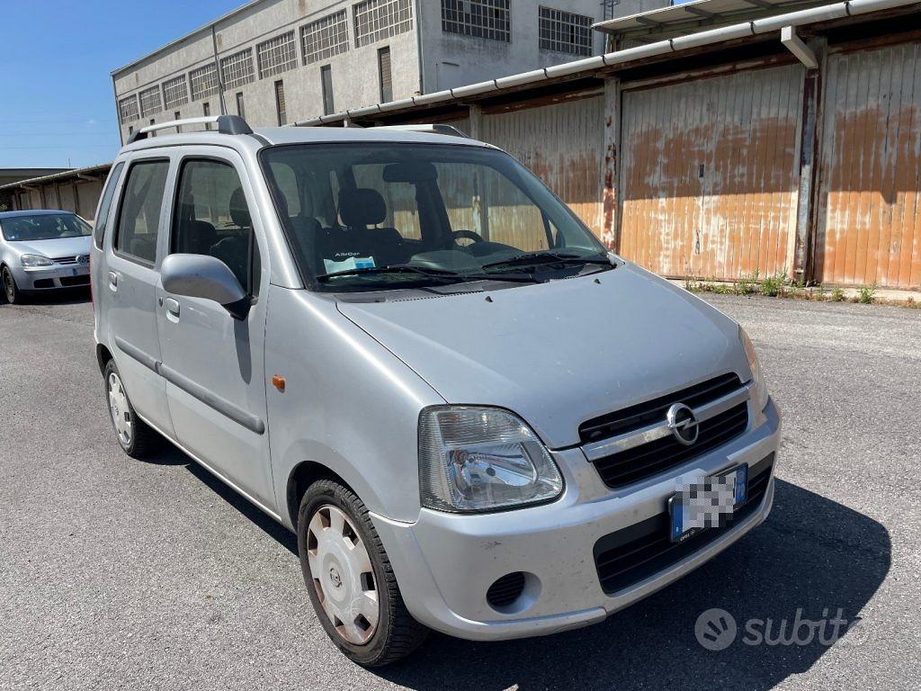 Prova Opel Agila scheda tecnica opinioni e dimensioni 1.2 16V Enjoy  Automatica 