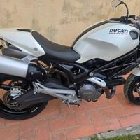 Ducati Monster 696 plus 06 35kw pat A2 finanziabil