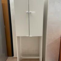 Mobile ikea sopra lavatrice asciugatrice