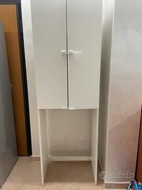 Mobile ikea sopra lavatrice asciugatrice