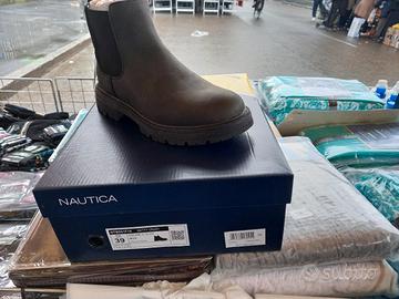 Stivaletto modello Chelsea della Nautica nero