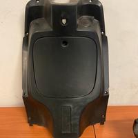 Peugeot tweet 125 retroscudo