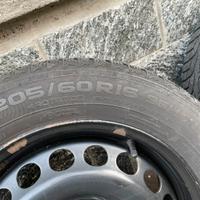 Set Gomme invernal nokian