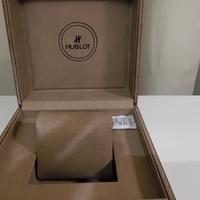 scatola in legno per orologio hublot