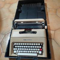 Macchina da scrivere Olivetti lettera 35