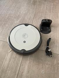 Roomba 689 con accessori nuovi