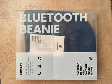 Berretto con cuffie auricolari bluetooth