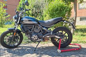Ducati Scrambler Sixtytwo