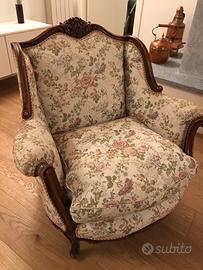 Poltrone Classiche in Legno Intagliato