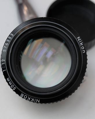 Nikon 50mm f 1 : 1.2