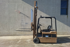 Muletto Elettrico Caterpillar