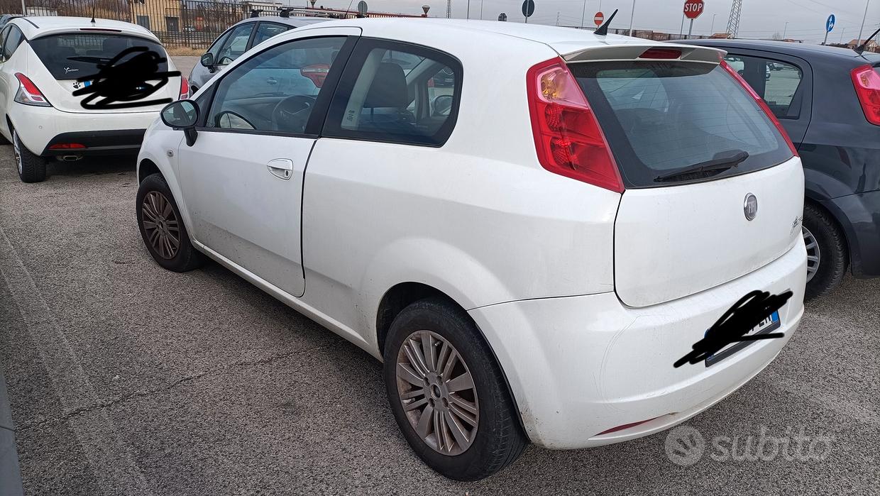 Paraurti Anteriore GRANDE PUNTO ABARTH NUOVO - Foto 4