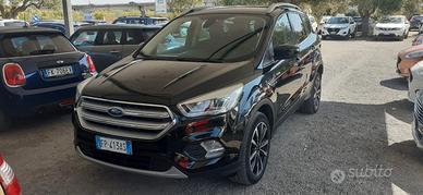 Ford Kuga 2018 - 2.0TDCI 150CV 4WD Powershift Tita