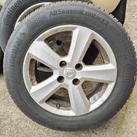 Pneumatici Nuovi + cerchi in lega Dacia Logan MCV