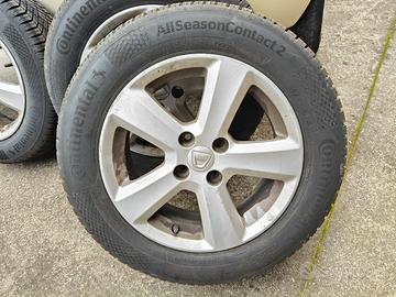 Pneumatici Nuovi + cerchi in lega Dacia Logan MCV