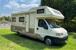 Camper Mizar CI 180 LETTO - DINETTE IN CODA