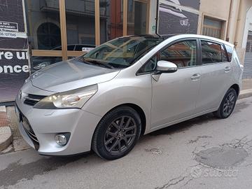 Toyota Verso 1.6 D-4D Style 110 CV TETTO CAMERA NA
