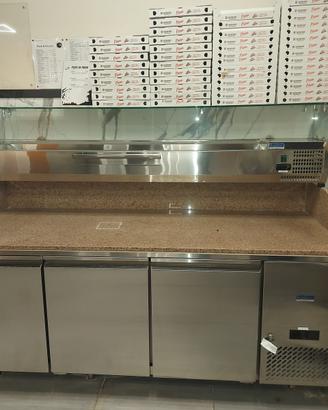 Banco Pizza tre ante classe B con vetrina fredda