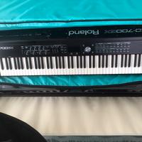 Roland RD 700 GX digital stage piano