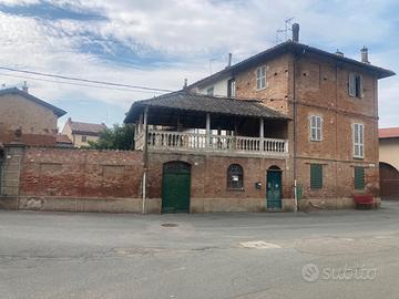 Casale da ristrutturare