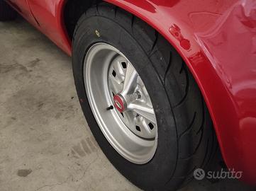 Cerchi e gomme Fergat canale rovesciato 