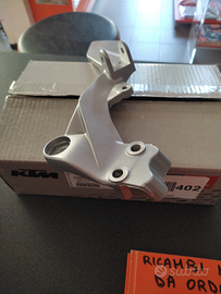 Supporto pedana KTM Duke 125 sx/dx