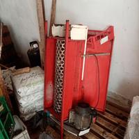 Pigia diraspatrice elettrica per uva