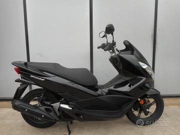 Honda PCX 125 15.156km tagliandato