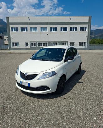 Lancia Ypsilon 1.2 - 69CV – GPL - 5 Porte 