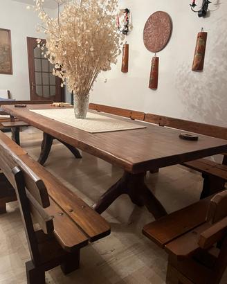Completo arredo sala da pranzo. Rarità