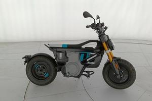 BMW CE 02 4kw Abs