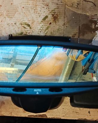 Specchio retrovisore interno fotocromatico