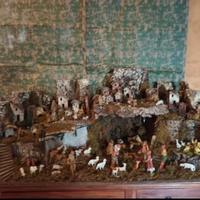 PRESEPE 113x57 x H 50 cm con statuine e luci