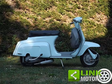 INNOCENTI Lambretta J50 completamente restaurata