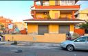 locale-commerciale-con-con-cortile