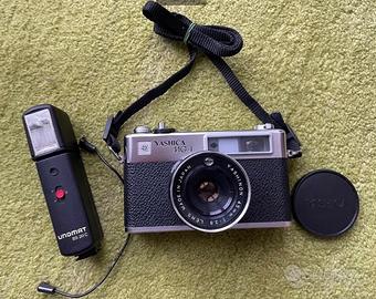 Macchina fotografica YASHICA MG-1