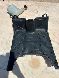 pezzi per piaggio nrg/typhoon/aprilia sr factory