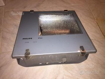 Faro Philips IP 65