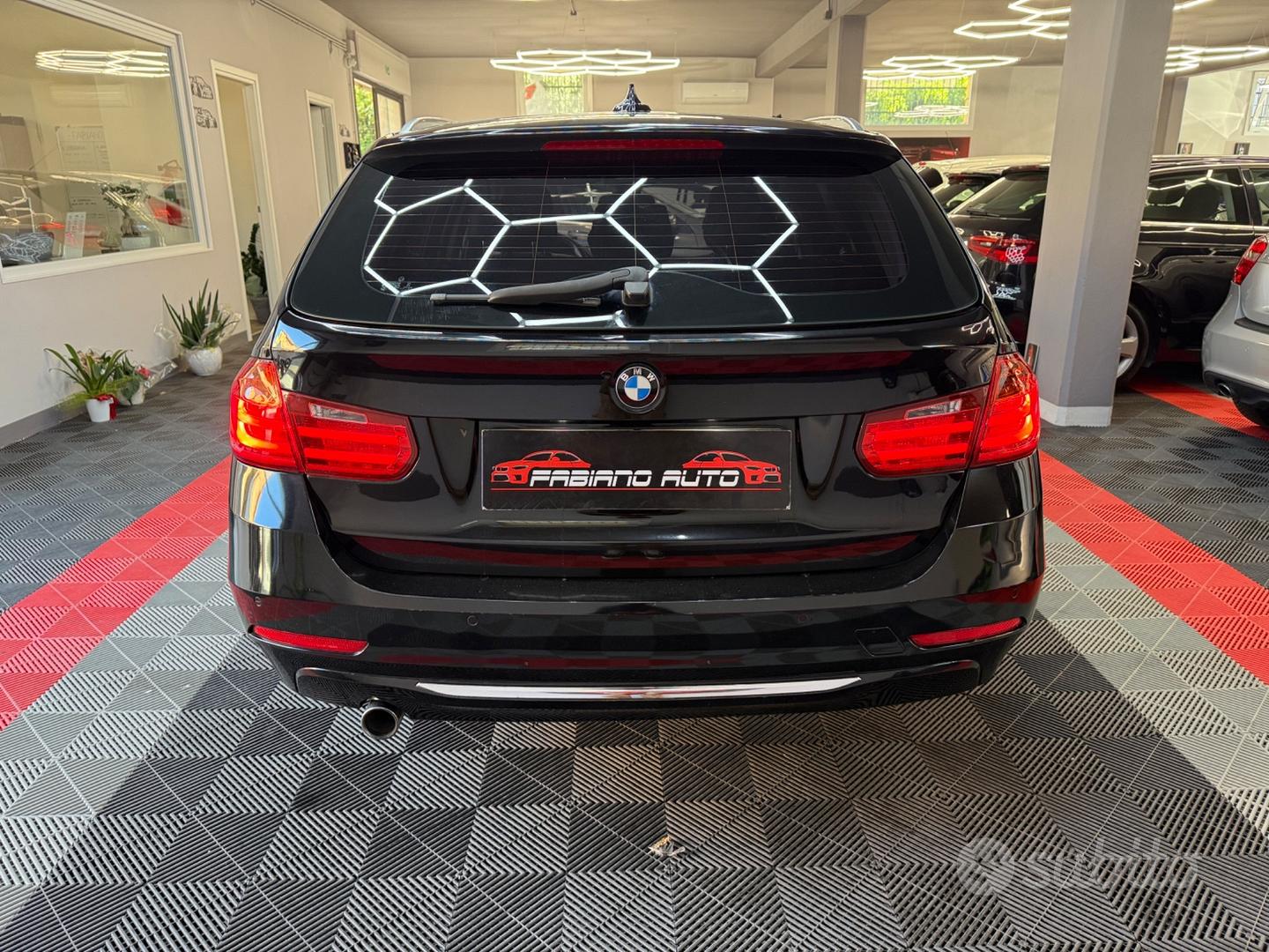 BMW 3 Series 2012 photo 5