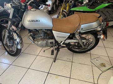 Suzuki TU250x